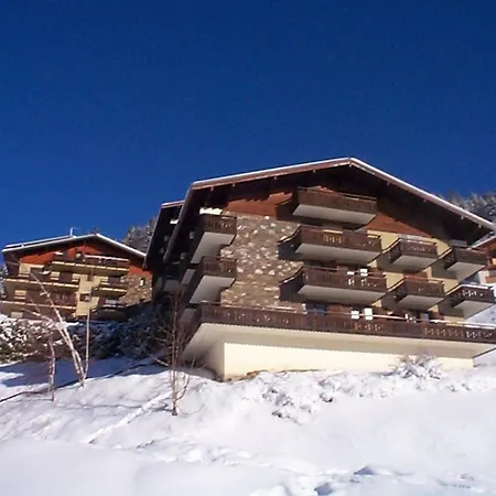 Pour 4 Personnes Avec Balcon Ouest A - Fr-1-198-146 Châtel